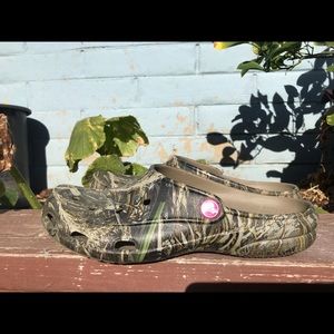 CAMO CROCS